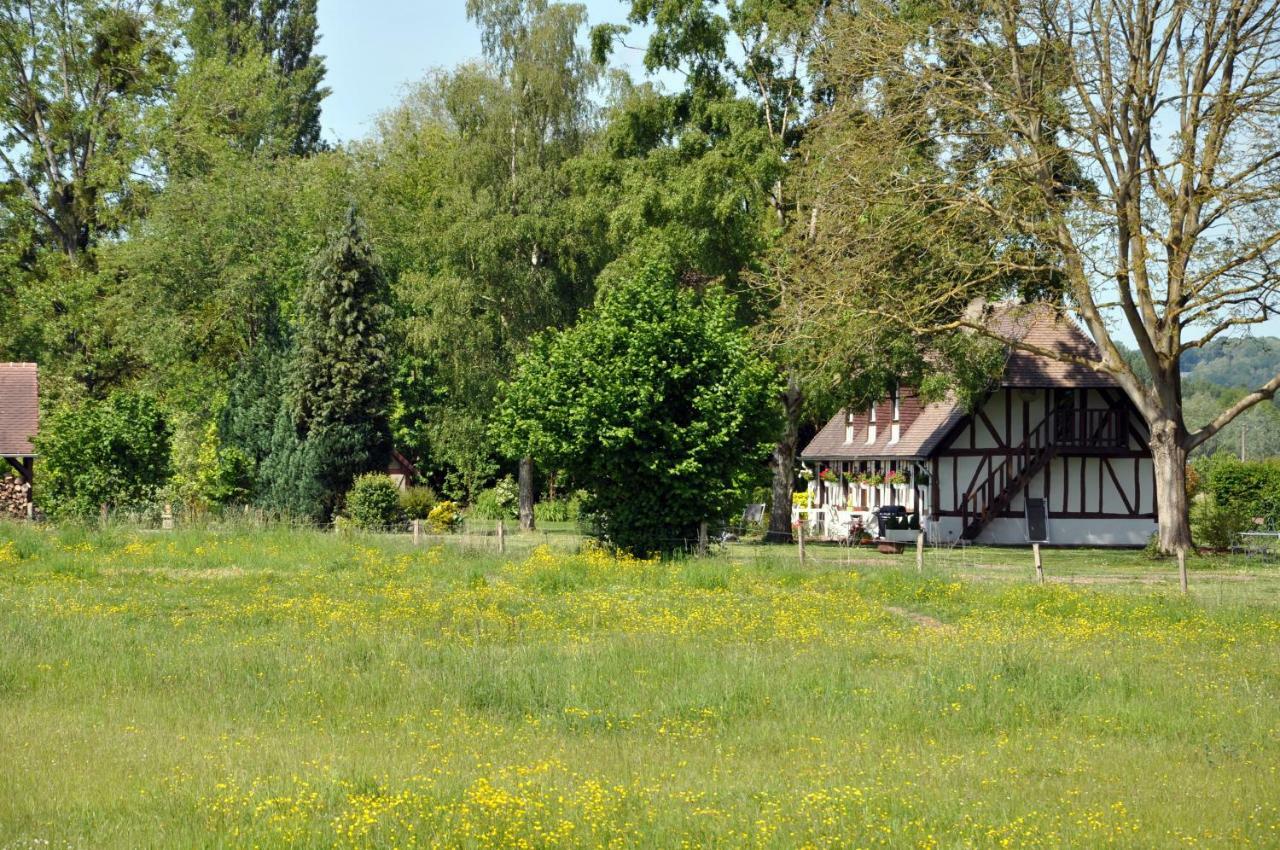 Villa Les mouettes - la paix du bord de Seine à Berville-sur-Seine Extérieur photo